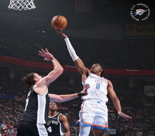 利物浦主场,大胜西汉姆,萨拉赫传射,尊龙凯时,尊龙凯时中国官网